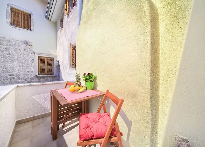 Apartament Chic And Charming Krk Downtown