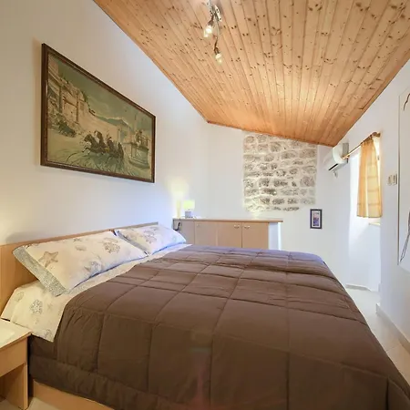 Chic And Charming Krk Downtown