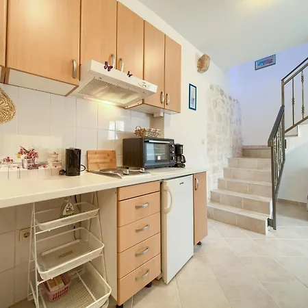 Lägenhet Chic And Charming Krk Downtown Krk Town